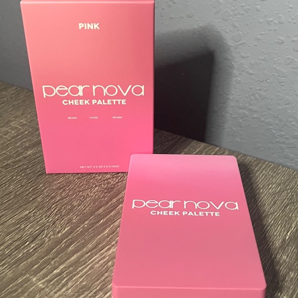 Pear Nova Cheek Palette PINK 3 Shades Beam Cream Vivid Matte Spark Pearl NEW - Picture 3 of 5
